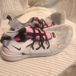 Nike Natural Motion Off Set 6.0 /2019